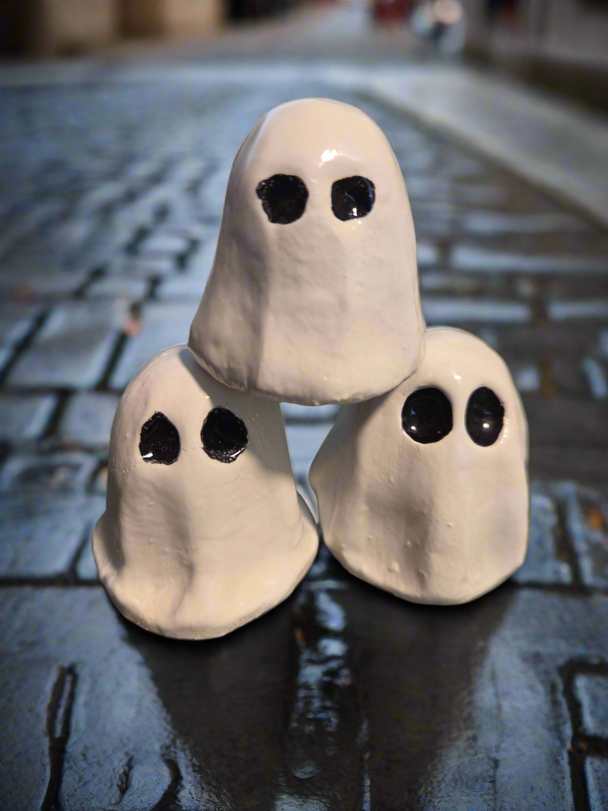 Tiny Ghosts