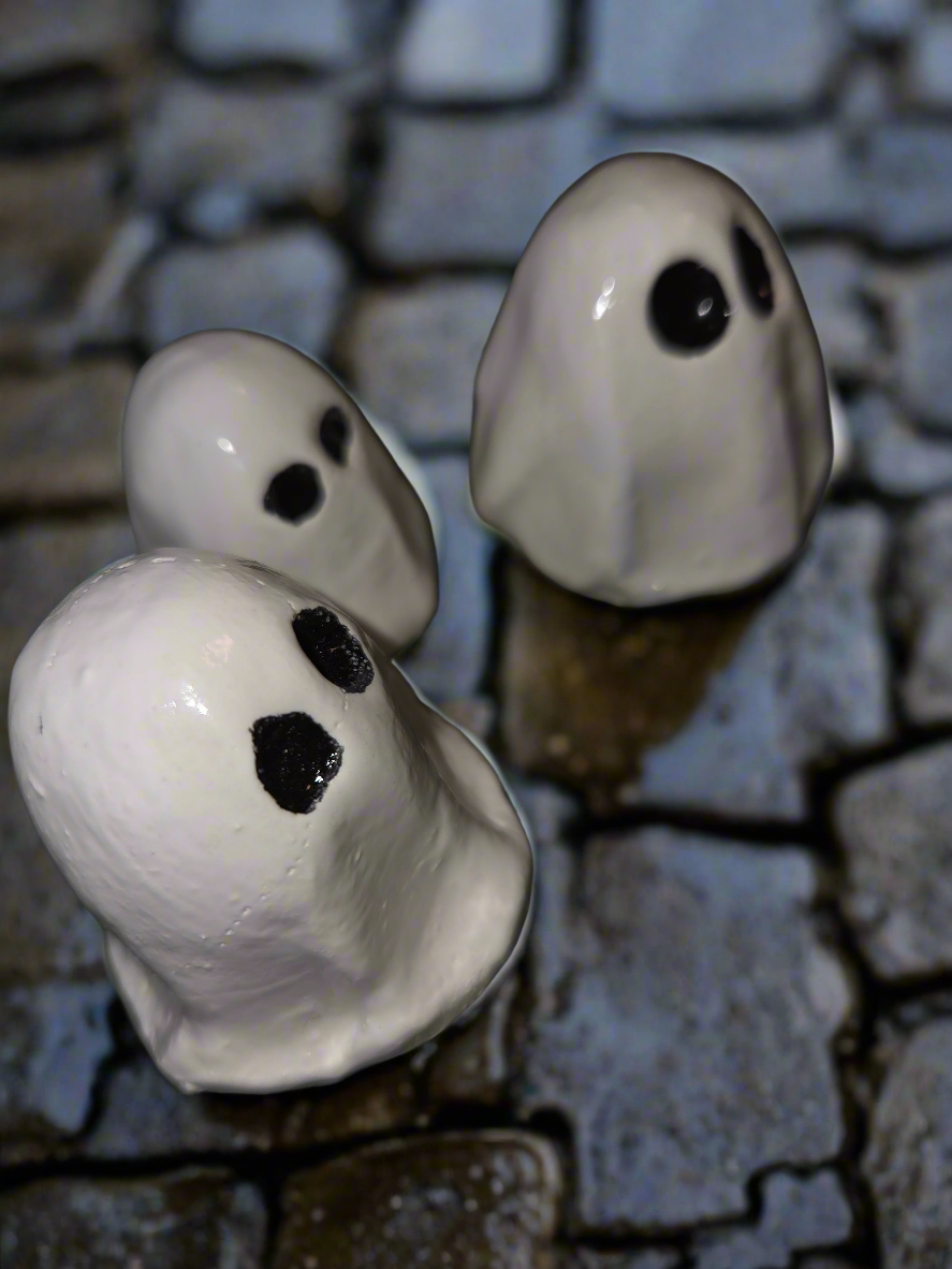 Tiny Ghosts